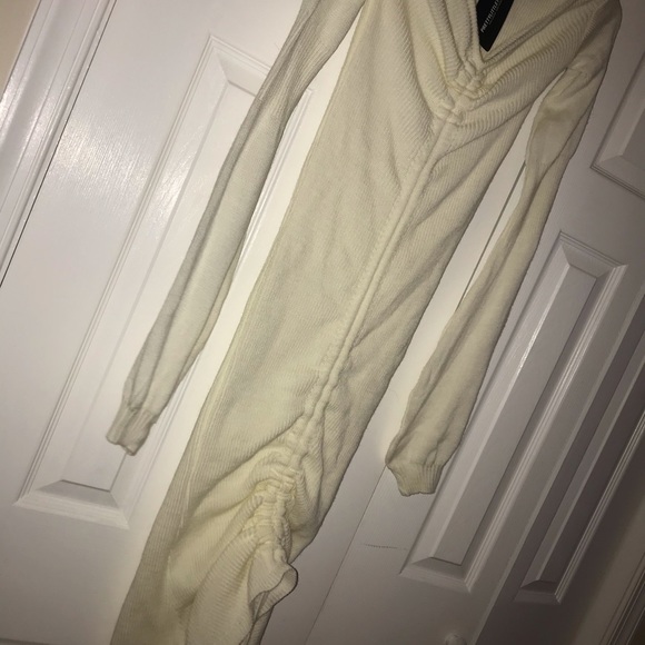 Pretty Little Thing Ivory sweater dress USA SIZE 4 - Picture 5 of 5